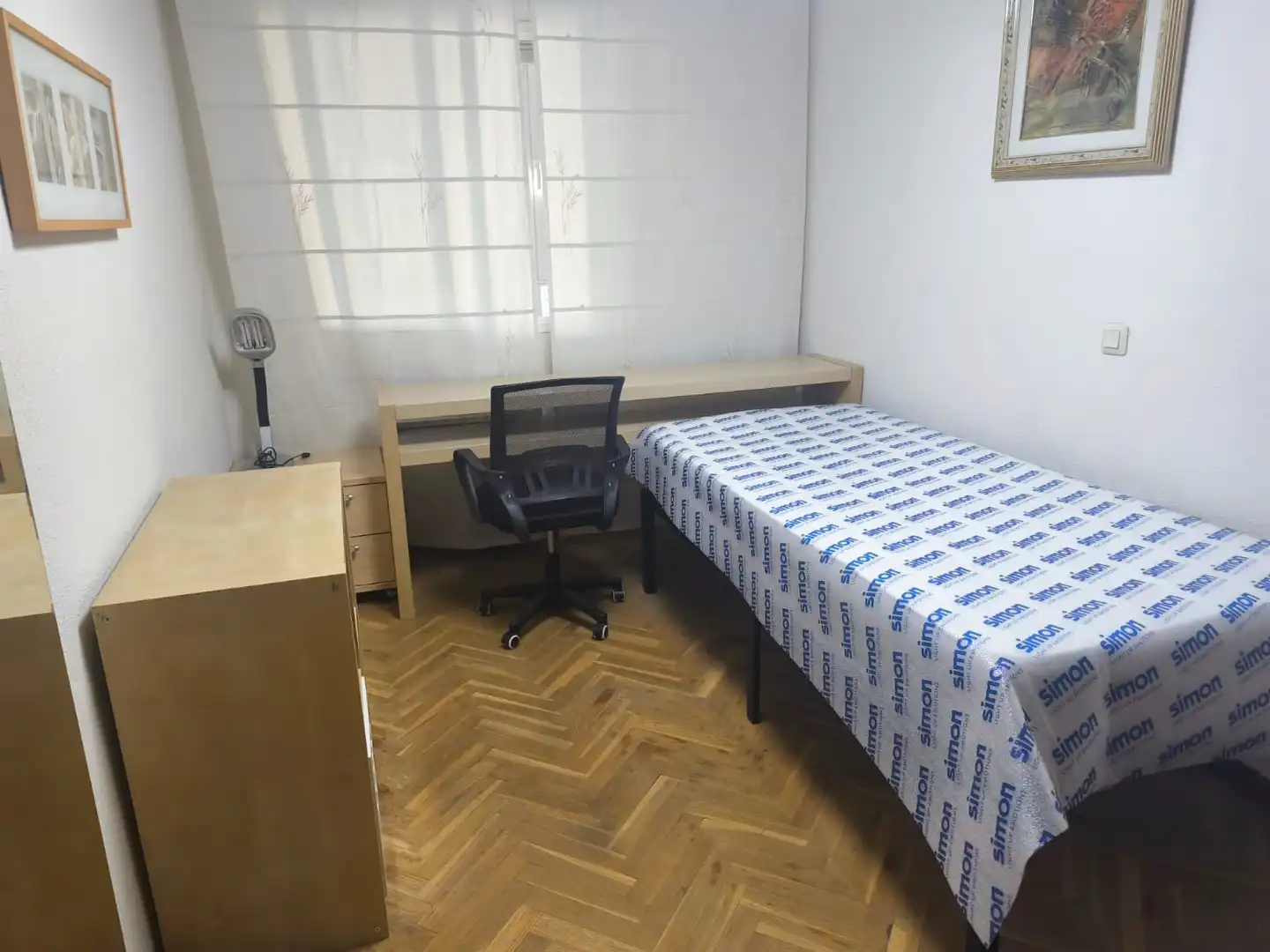 Dormitori de Pis per a compartir en Fuenlabrada amb Calefacció, Parquet i Terrassa