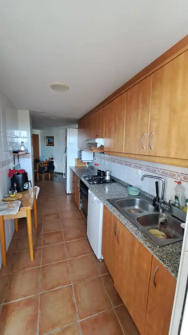 Cuina de Pis en venda en Vinalesa amb Aire condicionat, Moblat i Forn