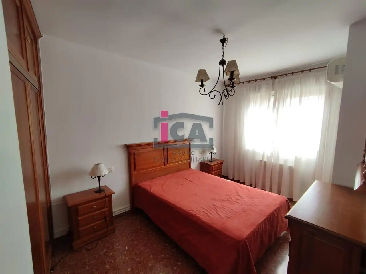 Habitación de Piso de alquiler en Cáceres con Aire acondicionado, Calefacción y Amueblado