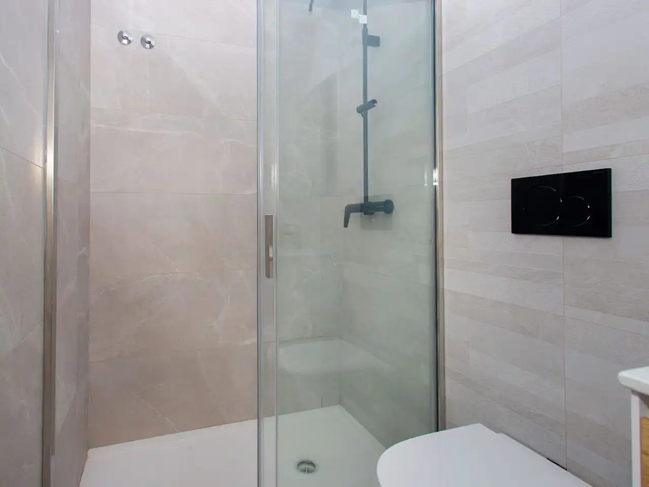 Piso con piscina en venta en Ramón gallud 164, imagen 8