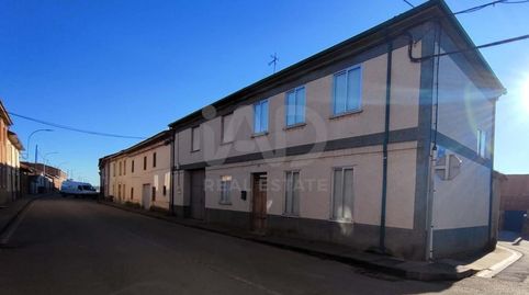 Foto 2 de Casa o xalet en venda a Calle Sopeña, 57, San Justo de la Vega, León