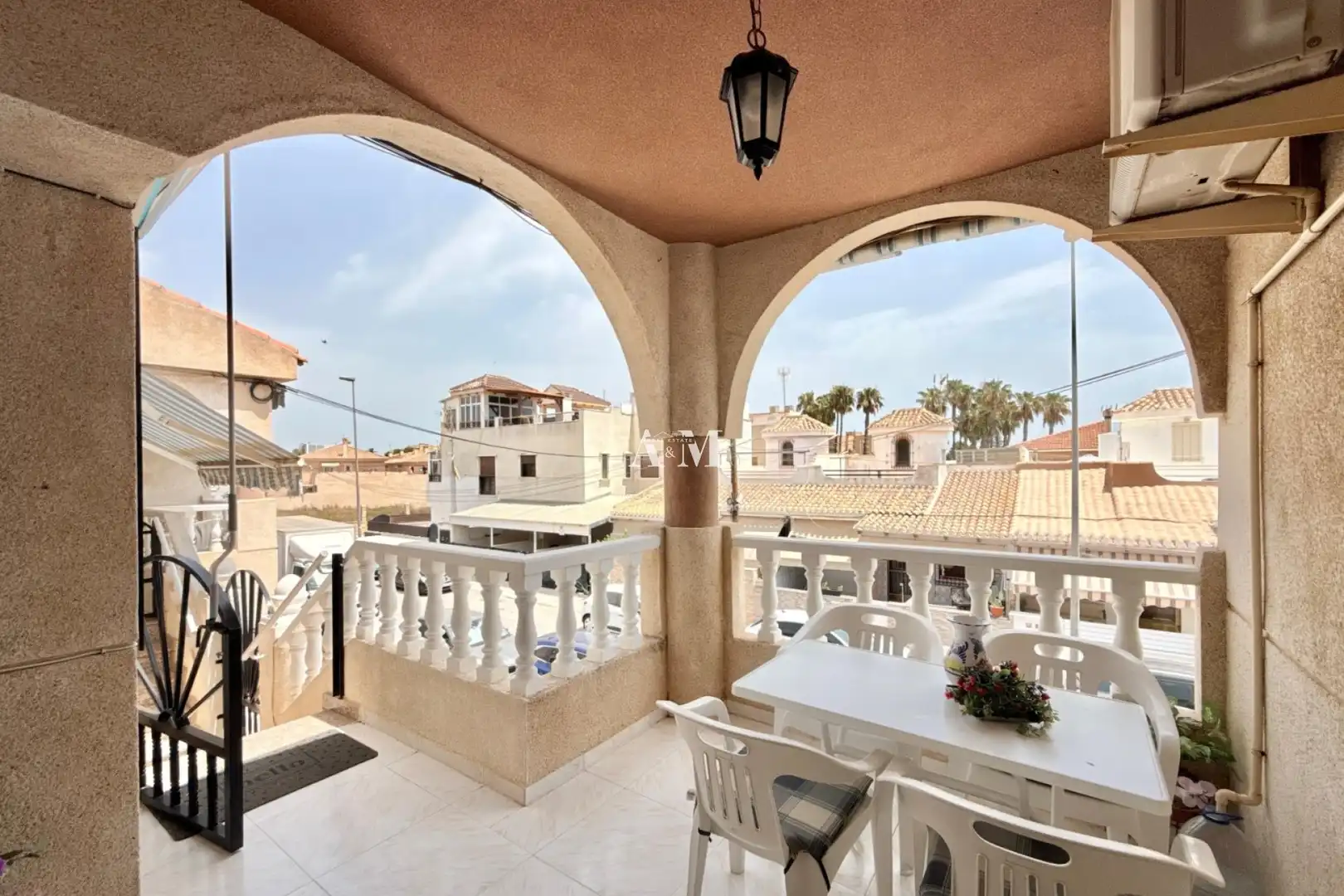 Terrasse von Einfamilien-Reihenhaus zur Miete in San Javier mit Klimaanlage, Heizung und Terrasse