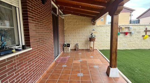 Foto 5 de Casa adosada de alquiler en Calle del Abedul, Laguna de Duero, Valladolid