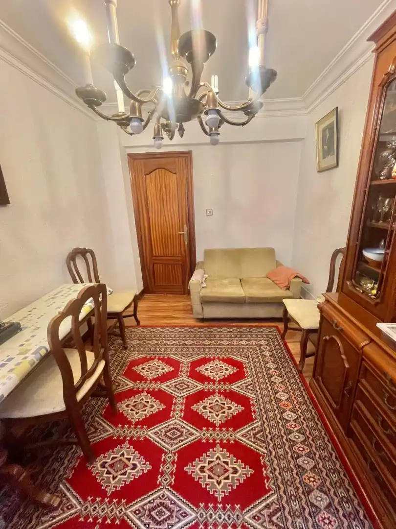 Sala de estar de Piso en venta en Portugalete con Calefacción, Amueblado y Horno