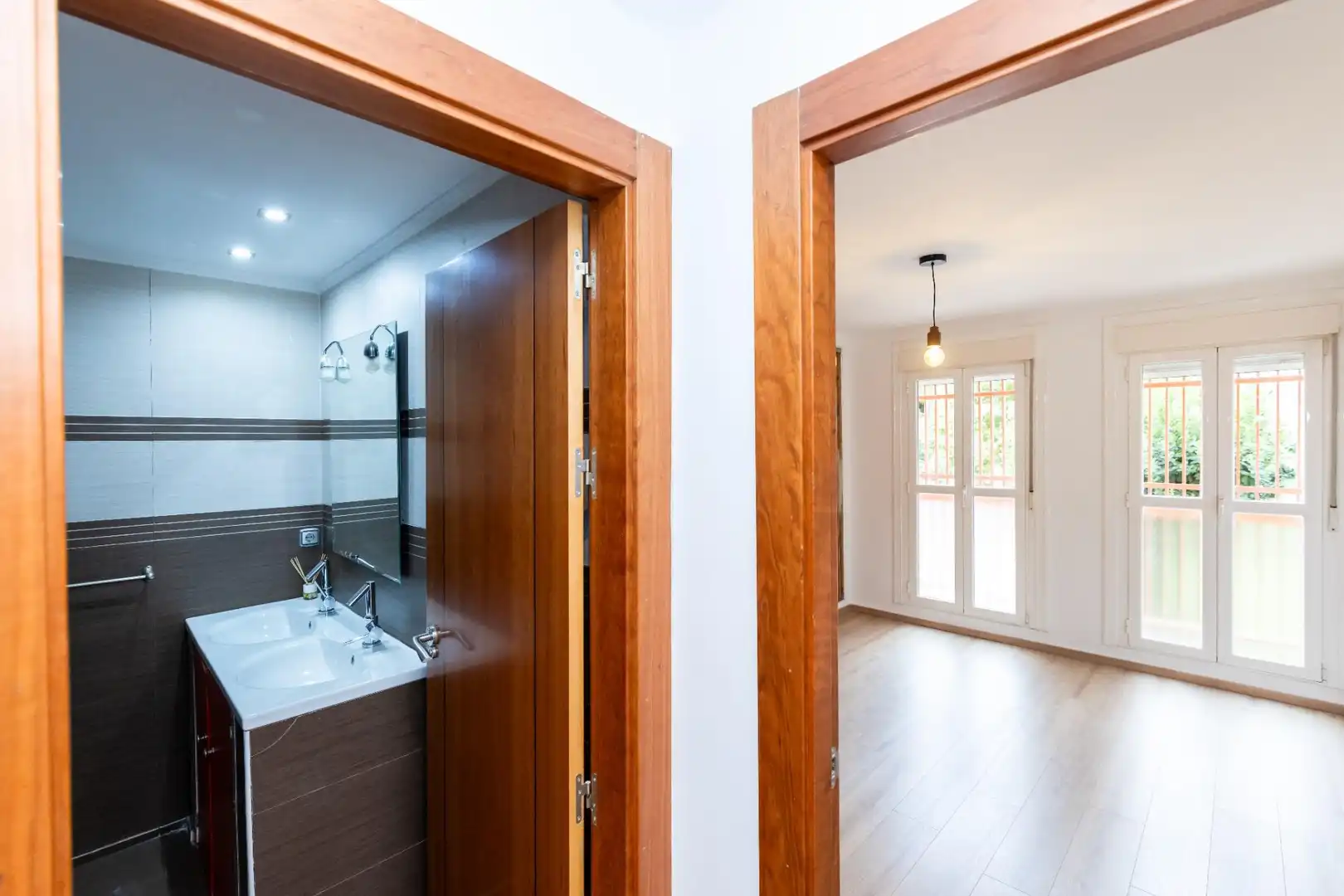 Pis amb jardí en venda a Calle BAJO DE HUETOR, imagen 29