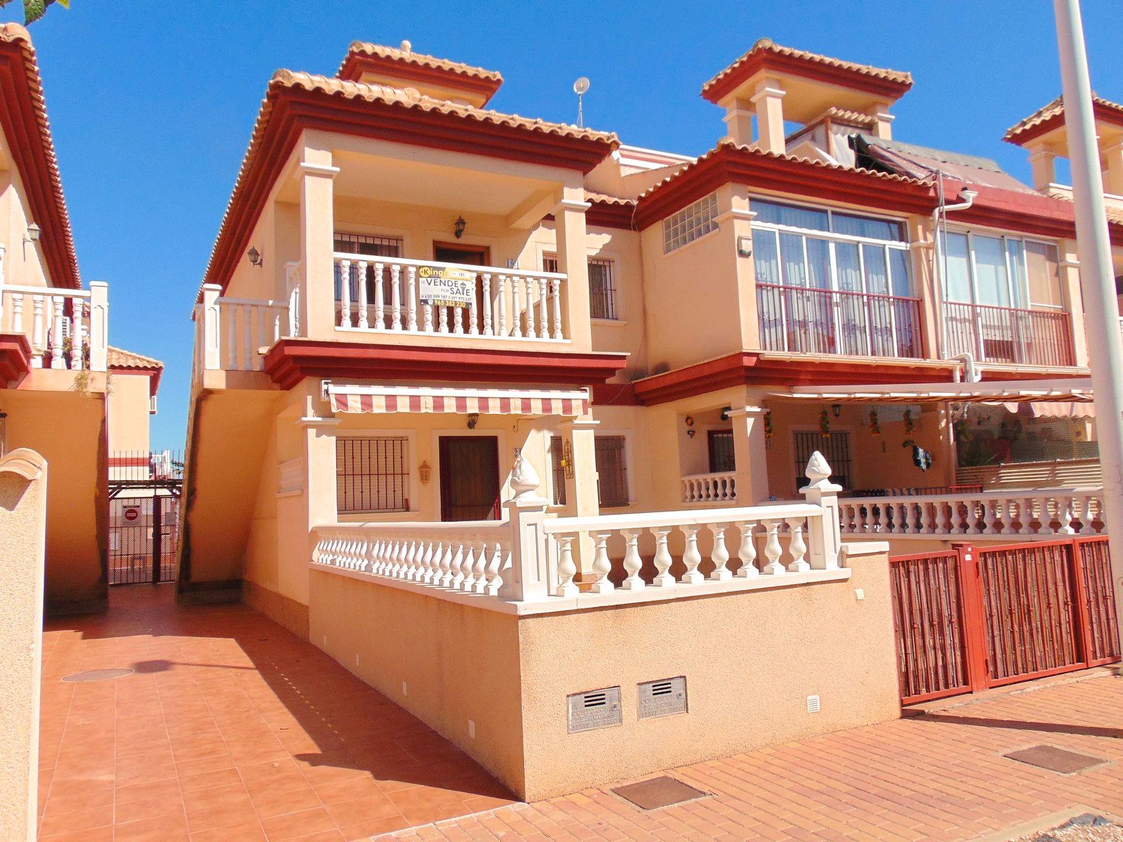 Exterior view of Attic for sale in San Pedro del Pinatar  with Terrace, Furnished and Oven