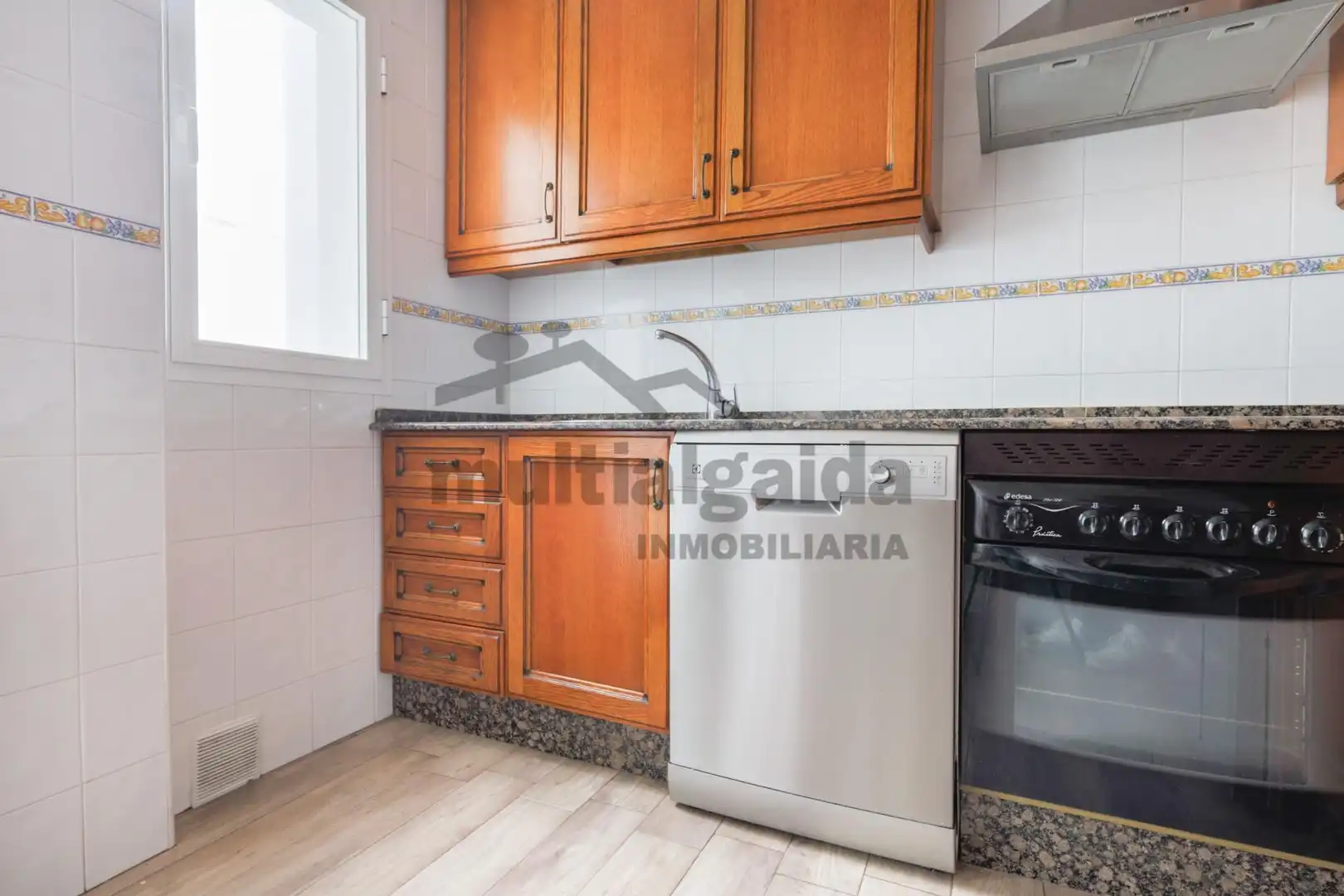 Cocina de Piso en venta en Sanlúcar de Barrameda con Aire acondicionado y Terraza