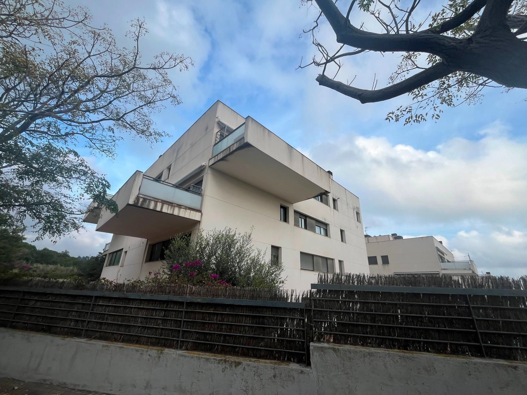 Vista exterior de Pis en venda en Mataró amb Terrassa i Traster