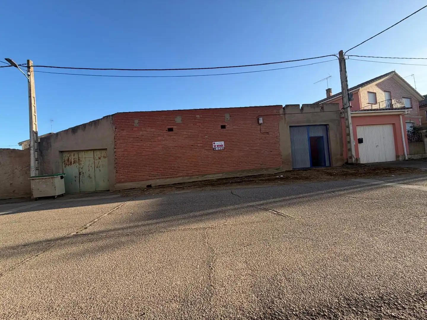 Vista exterior de Finca rústica en venta en Santovenia con Jardín privado y Amueblado