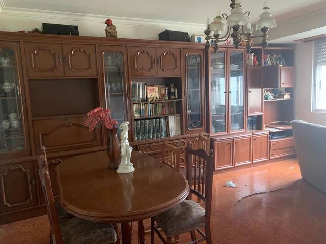 Piso en Venta en Rúa Curros Enríquez en O Feal - Xubia