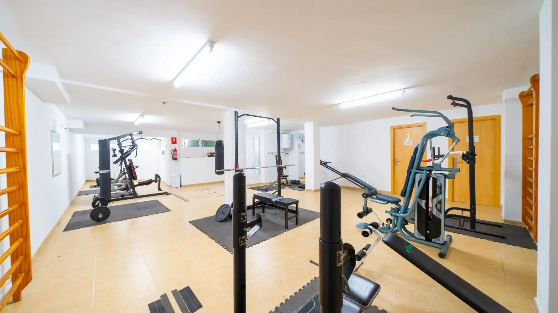 Apartments for rent in Carrer d'Oriola, Pueblo Acantilado - Lanuza