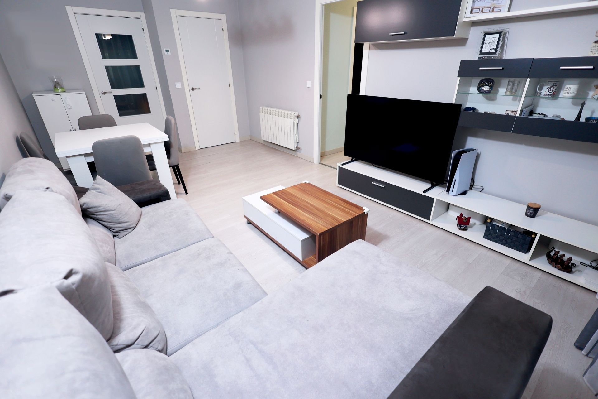 Living room of Flat for sale in Mejorada del Campo  with Air Conditioner and Heating