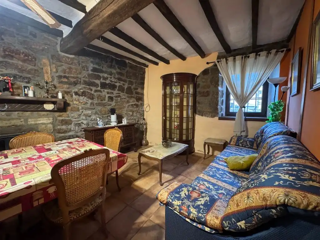 Sala de estar de Casa o chalet en venta en Arenas de Iguña con Calefacción, Jardín privado y Terraza