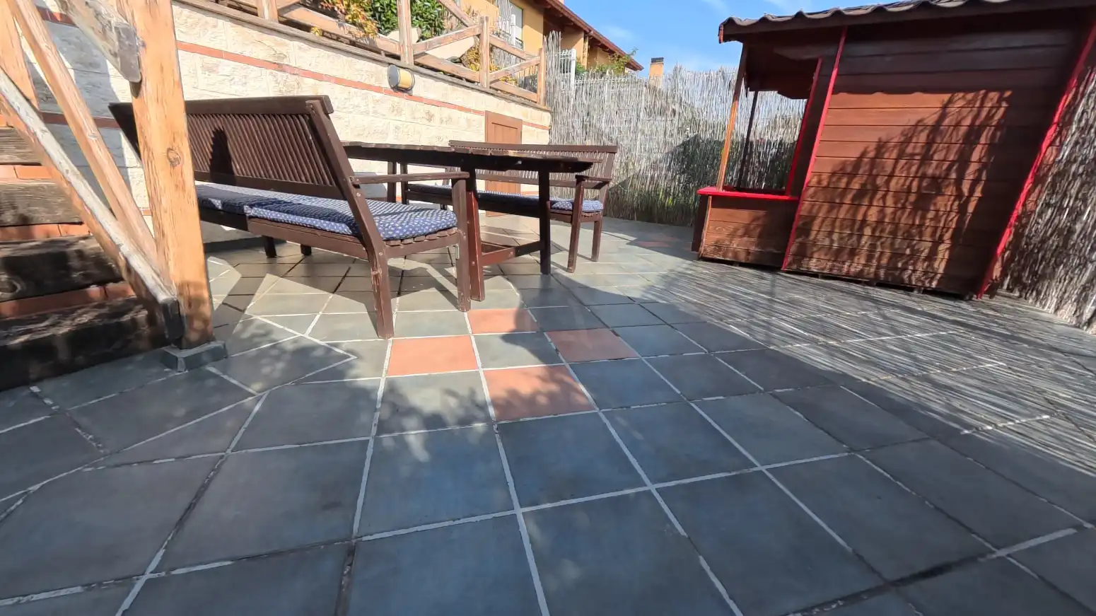 Terraza de Piso en venta en Sojuela con Calefacción, Jardín privado y Parquet
