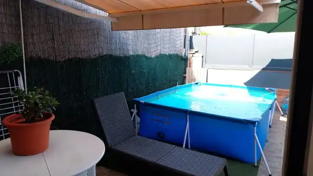 Piscina de Casa adosada en venta en Esparreguera con Aire acondicionado, Calefacción y Parquet