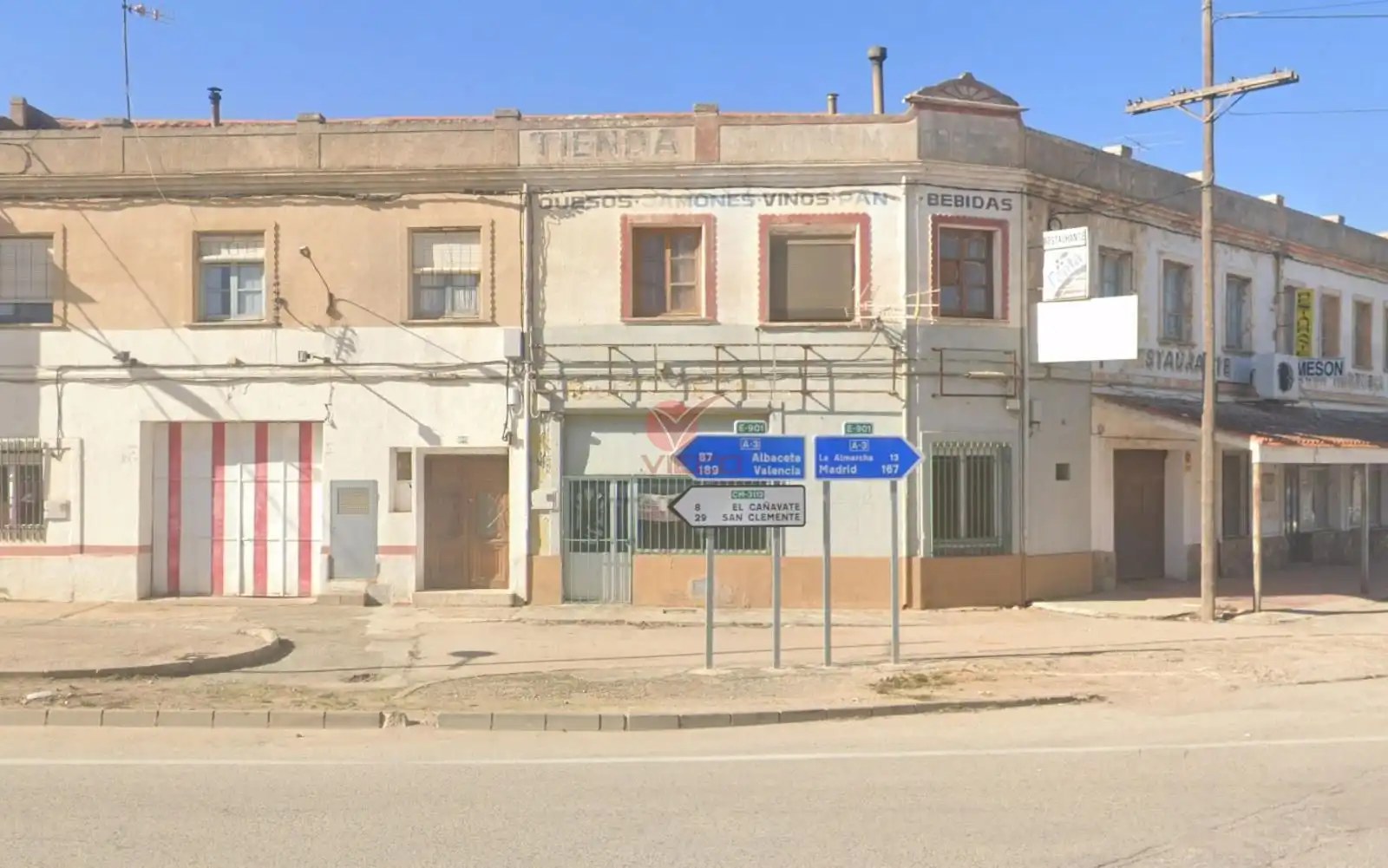 Vista exterior de Casa o xalet en venda en Honrubia amb Jardí privat