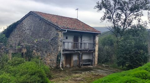 Foto 3 de Casa adosada en venda a Lamasón - Bo Cires, 39, Lamasón, Cantabria