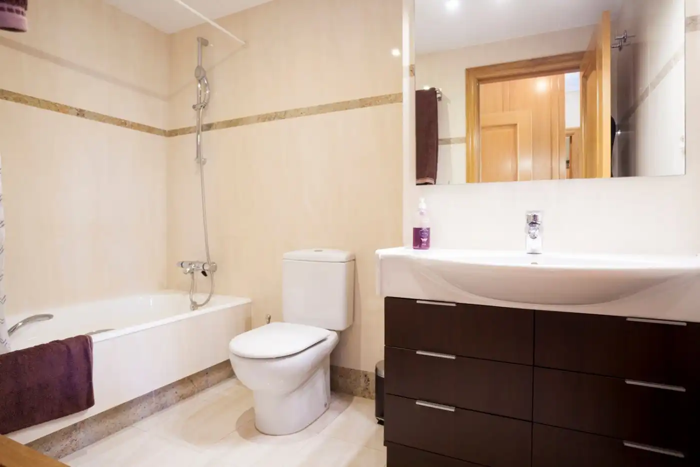 Bathroom of Detached homes for sale in Zaragoza  with Air Conditioner, Heating and Private garden