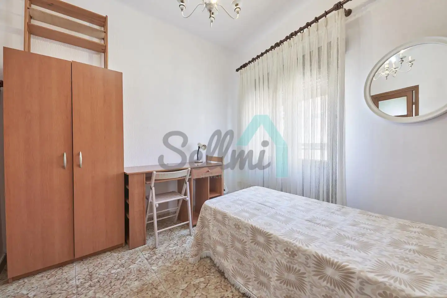 Bedroom of Flat for rent in Gijón   with Furnished