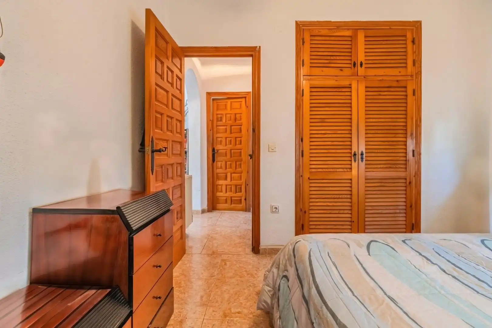 Habitación de Casa o chalet en venta en Torrevieja con Jardín privado