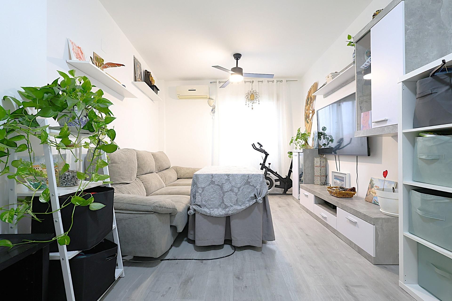 Wohnzimmer von Wohnung zum Verkauf in Cúllar Vega mit Terrasse