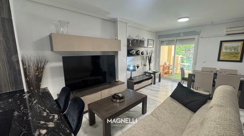 Foto 2 de Piso en venta en Carrer Fundad I Calzad, Las Trescientas - San Francisco - Ciudad Vergel, Elda