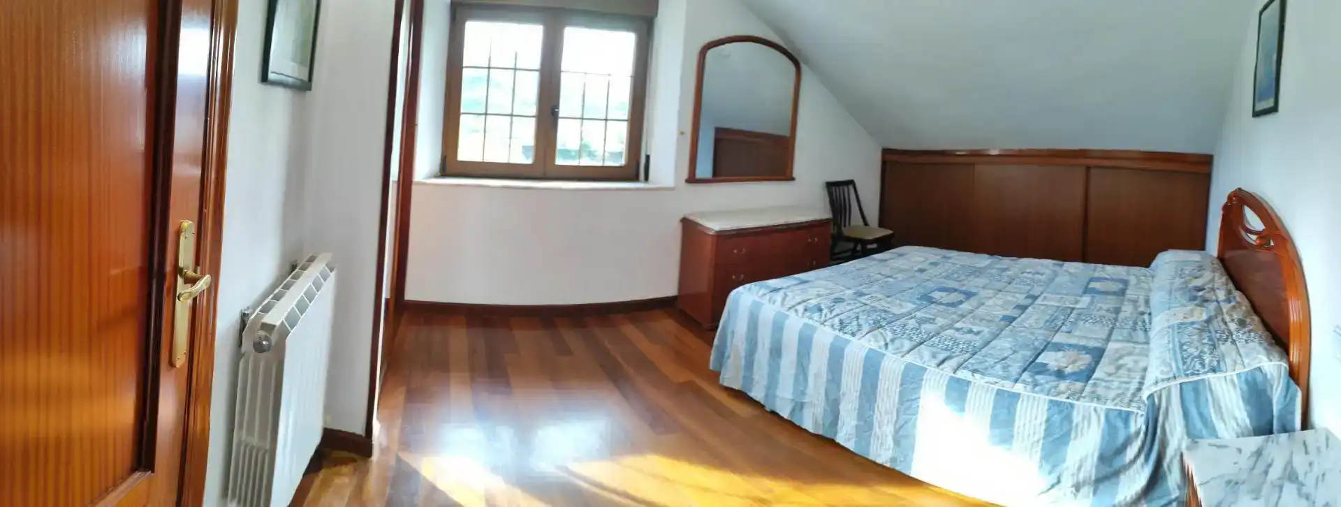 Dormitori de Àtic de lloguer en Liendo amb Parquet, Moblat i Rentadora