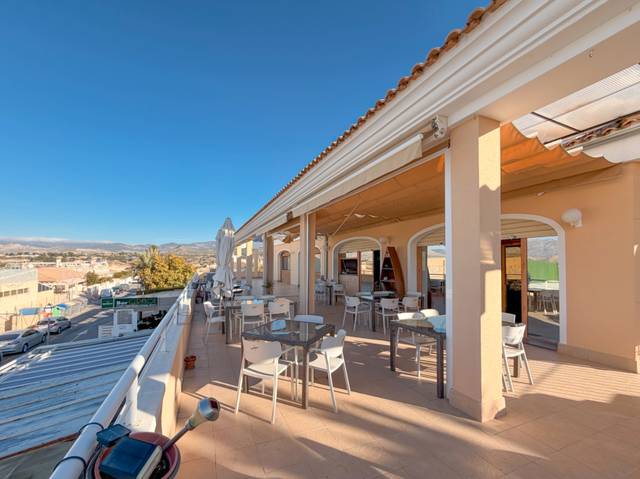 Local comercial en Alquiler en Busot