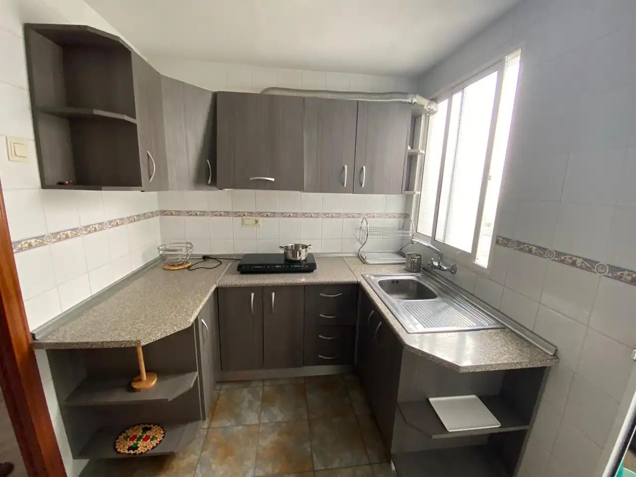 Flat for rent in Fray Leopoldo De Alpandeire, Pajaritos