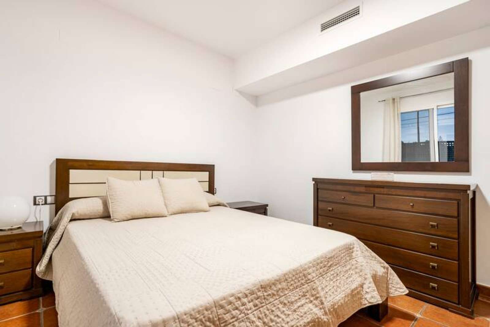 Apartment to share in Riba-roja de Túria