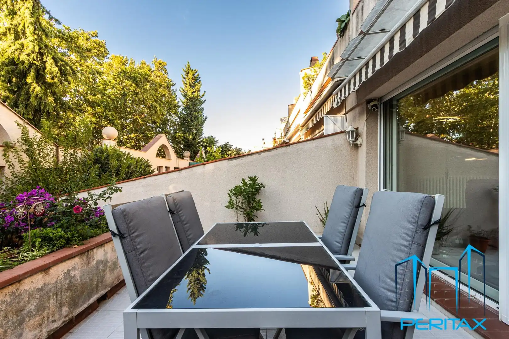 Terraza de Casa o chalet en venta en Sabadell con Aire acondicionado, Calefacción y Jardín privado