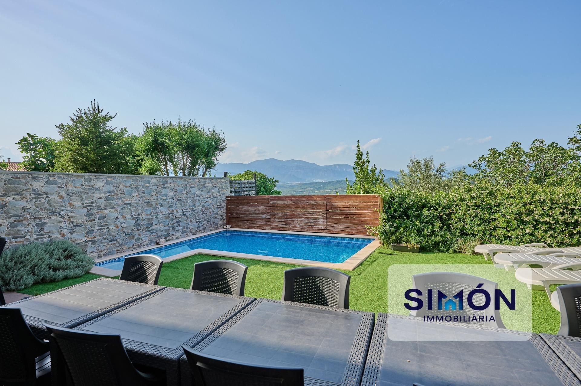 Piscina de Finca rústica en venda en Casserres amb Aire condicionat, Calefacció i Terrassa