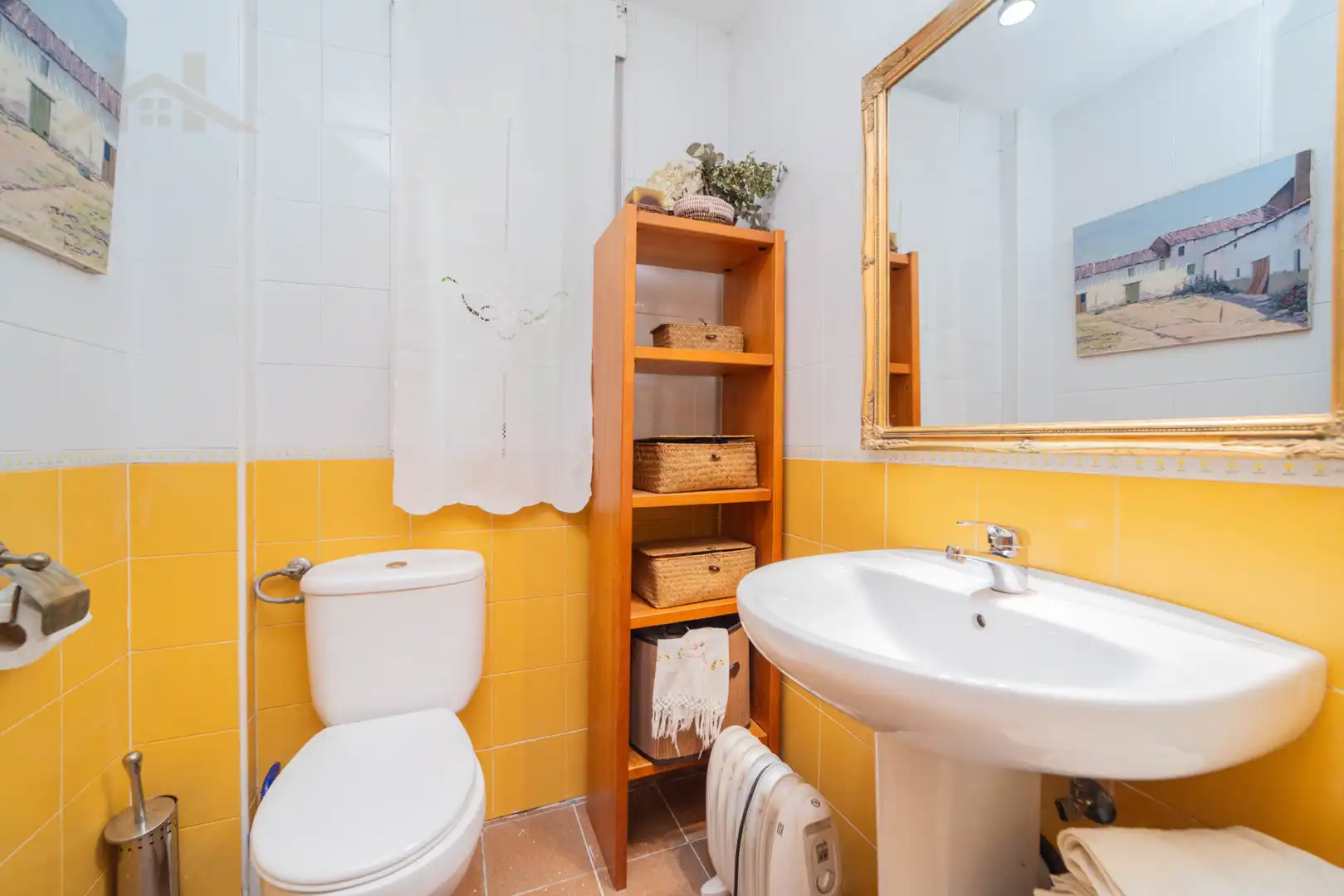 Badezimmer von Haus oder Chalet zum Verkauf in Torrelodones mit Klimaanlage, Heizung und Privatgarten