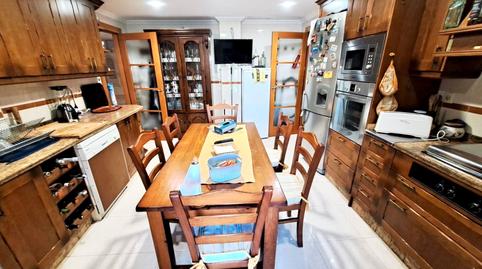 Foto 3 de Piso en venta en Calle General Péron, Playamar - Benyamina, Torremolinos