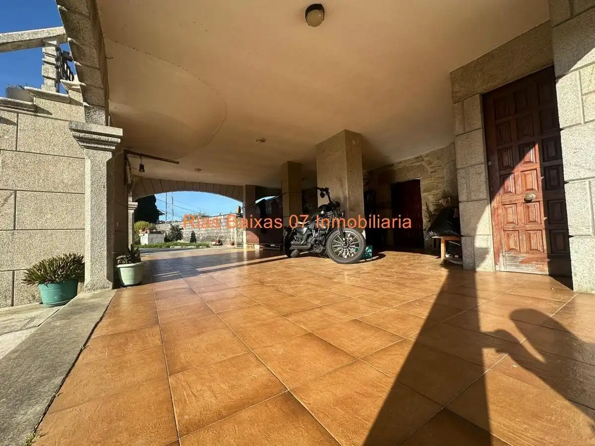 House with garden for sale in Mos, imagen 14