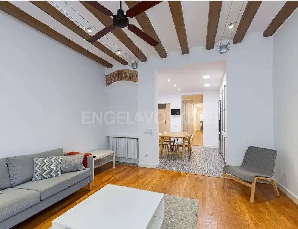 Flat for rent in Sant Pere, Sta. Caterina i la Ribera