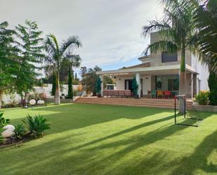 Jardí de Casa o xalet en venda en Chiclana de la Frontera amb Aire condicionat, Jardí privat i Terrassa