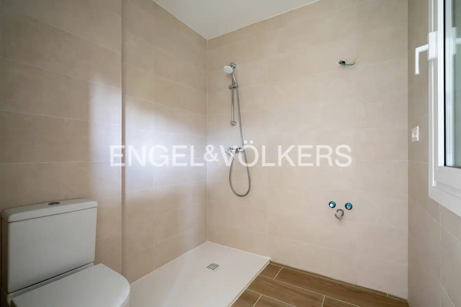 Baño de Piso en venta en Elgoibar con Calefacción y Terraza