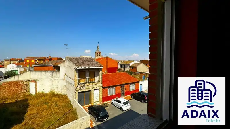 Vista exterior de Pis en venda en Portillo de Toledo amb Balcó