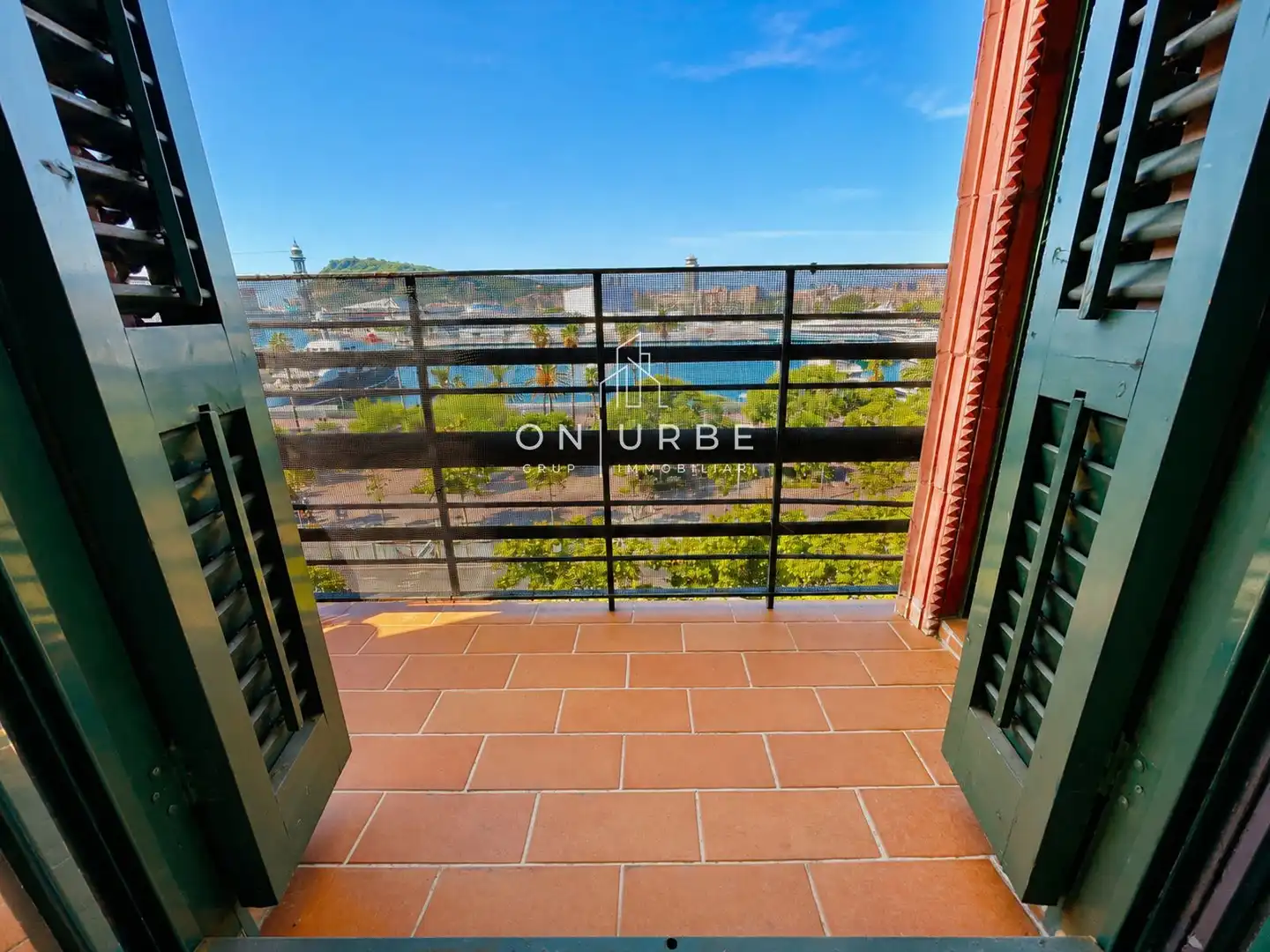 Piso con terraza en venta en Joan de Borbo Comte Barce, imagen 17