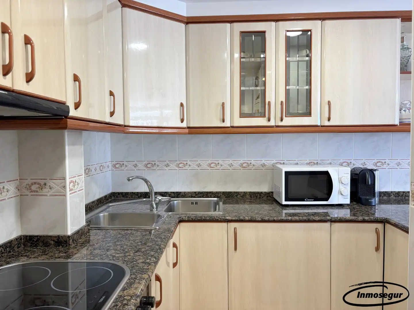 Cuina de Pis en venda en Salou amb Aire condicionat, Calefacció i Terrassa