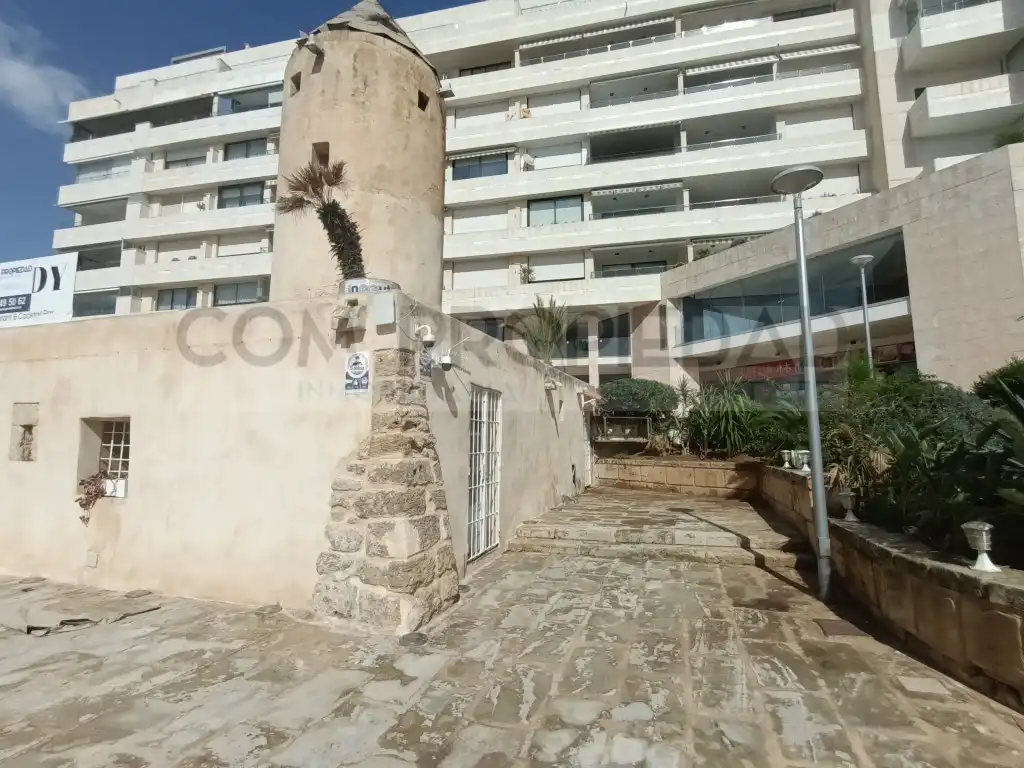Vista exterior de Local en venta en  Palma de Mallorca