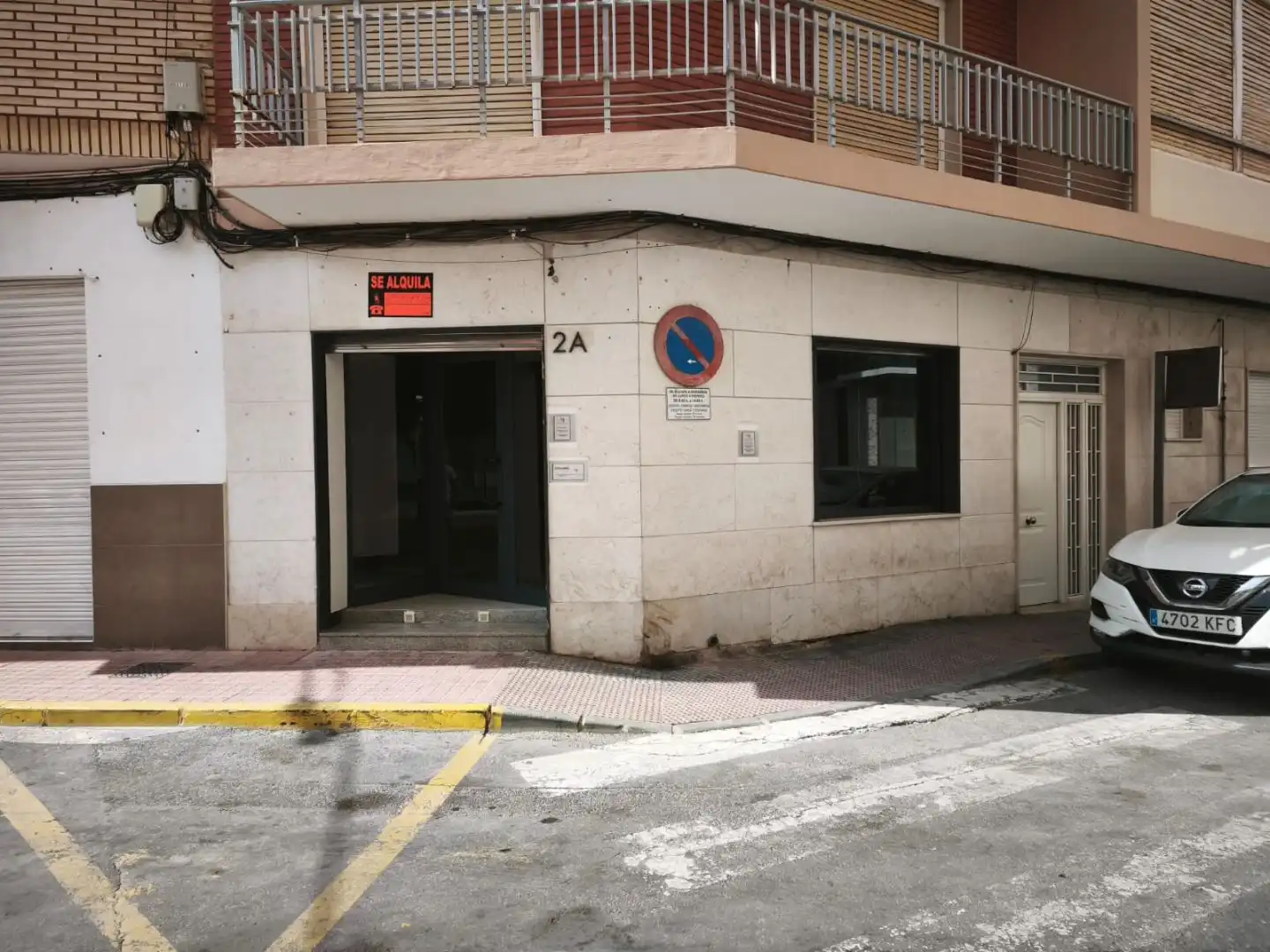 Vista exterior de Local de alquiler en Agost con Aire acondicionado