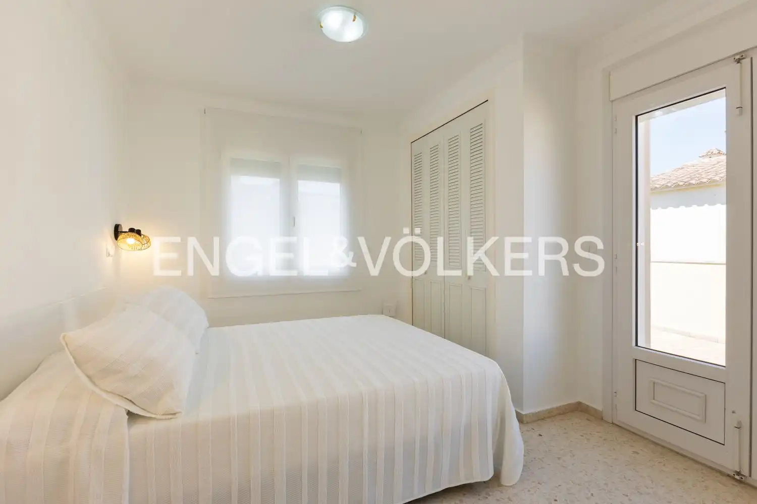 Habitación de Casa o chalet de alquiler en Oliva con Aire acondicionado, Calefacción y Jardín privado