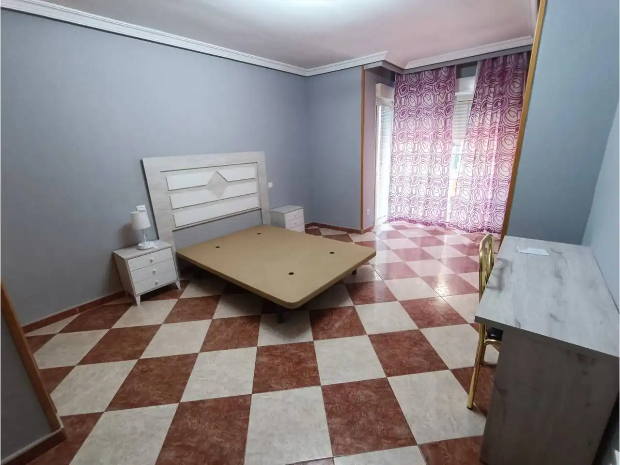 Schlafzimmer von Wohnungen zur Miete in Fuenlabrada mit Heizung und Möbliert