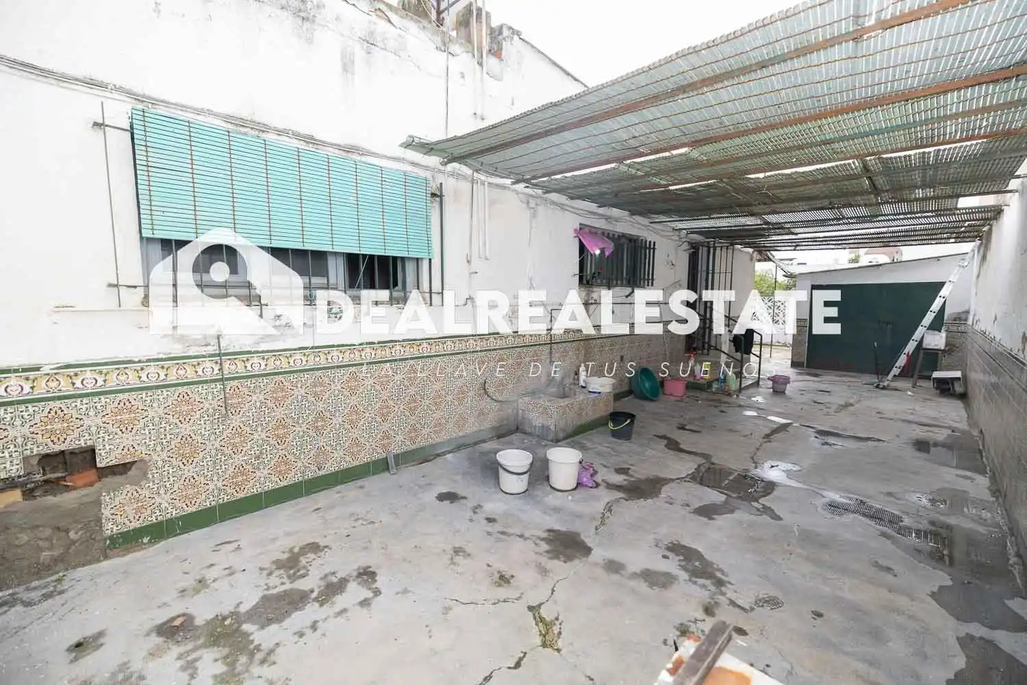 Vista exterior de Casa o chalet en venta en La Rinconada con Jardín privado y Trastero