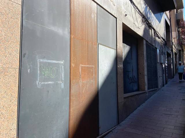 Local comercial en Alquiler en C/ Reloj  en Fondo
