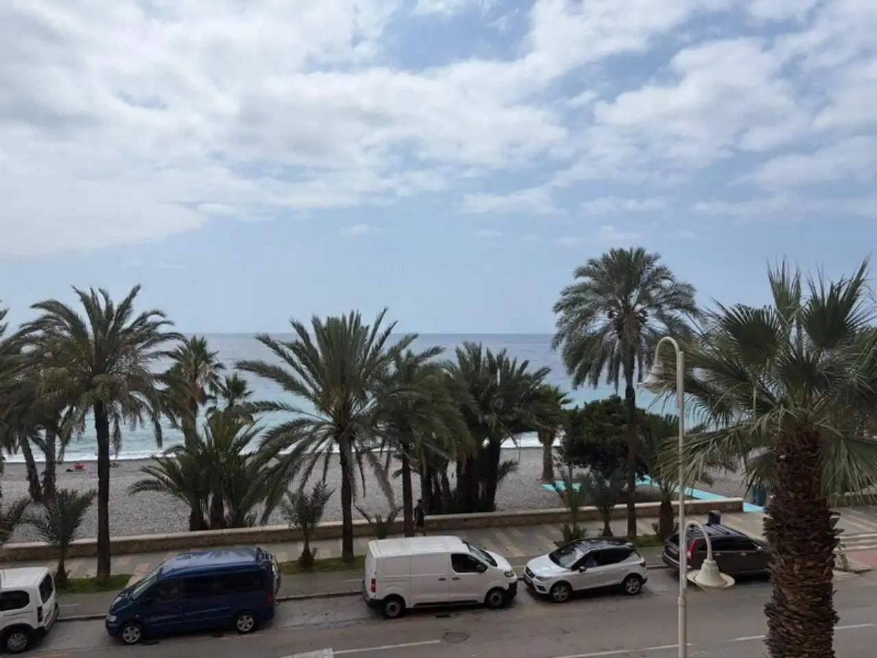 Vista exterior de Apartamento en venta en Almuñécar con Terraza, Amueblado y Piscina comunitaria