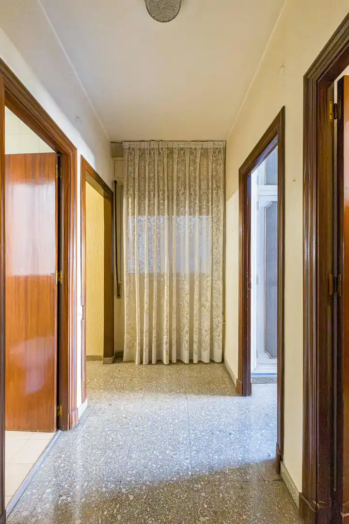 Wohnung zum Verkauf in Murcia mit Terrasse, Abstellraum und Balkon