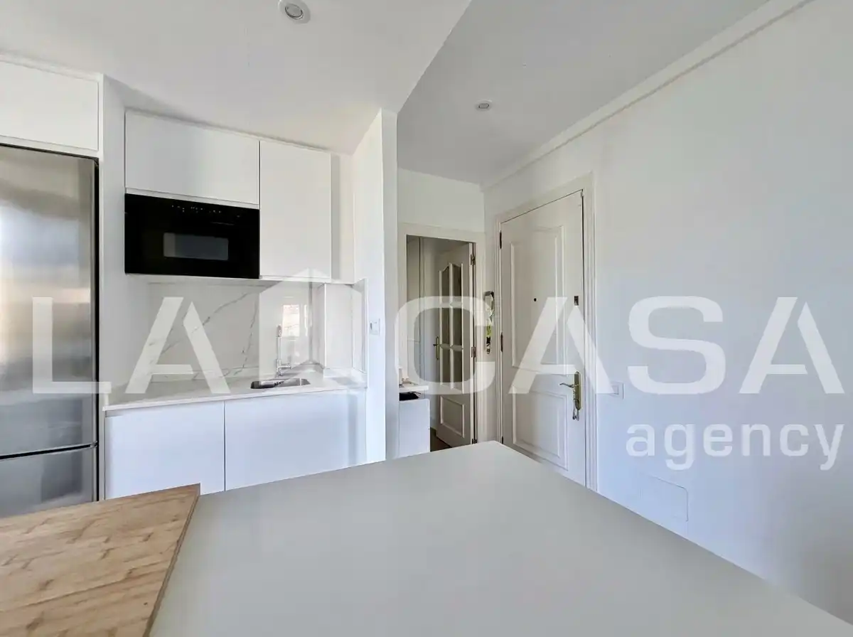 Kitchen of Flat for sale in Barcelona  with Balcony
